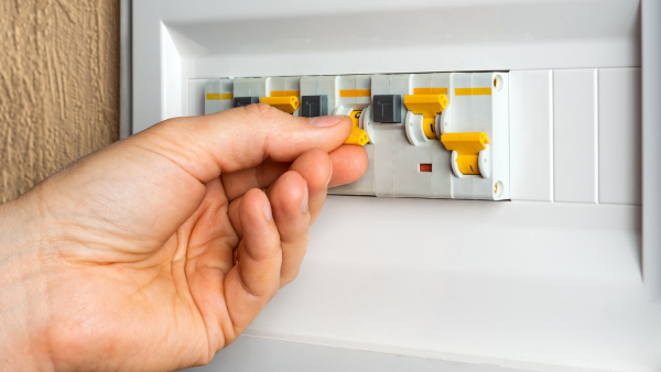 GT HVAC & Electrical RCD Residual Current Device Testing for circuit boards electrical circuits commercial and residential Melbourne Yarra Valley Mornington Peninsula Frankston Wandin Silvan Seville Healesville Bayswater Kilsyth Lilydale (2)