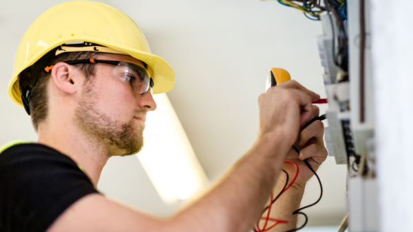 GTHVAC & Electrical Asset Management for Electrical Air COnditioning workshop equipment heavy industrial Mornington peninsula yarra valley melbourne Bayswater Dandenong braeside Ringwood lilydale Frankston toorak